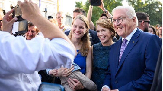 20260807_POLITICS_Federal_President.jpg