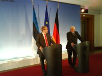 20140618_Germany_shows_solidarity_with_baltic_states_in_ukraine_crisis.jpg.JPG