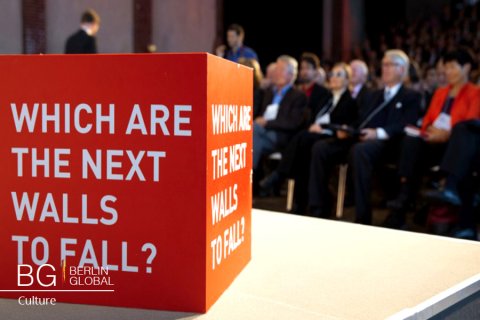 20160816_Falling-Walls.jpg