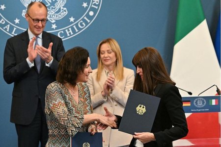 20260428_EUROPE_Italian_EmbassyCD.jpg