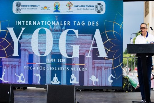 20260724_ASIA_India_Yoga.jpg