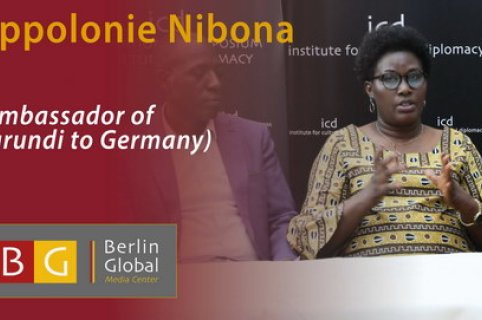 Interviews AMB DE_Appolonie-Nibona.jpg